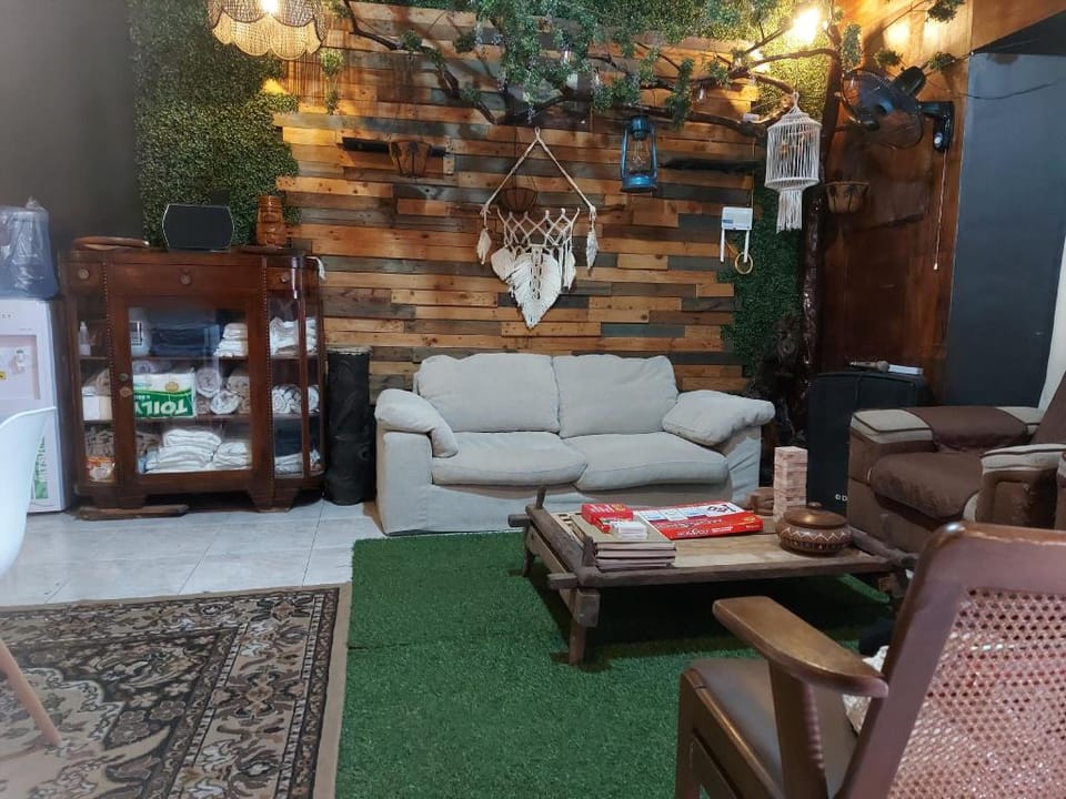 Umali Guesthouse 
Family Room Vacation rental in Calabarzon