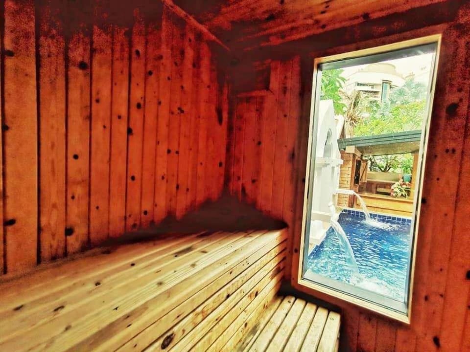 Peacock Party Pool Villa Villa in Pattaya City
