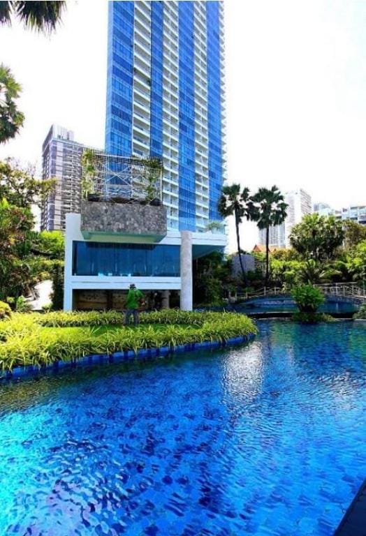 Unique suite 75m, the 40th fl. 20 m. by the beach Apartment in Pattaya City