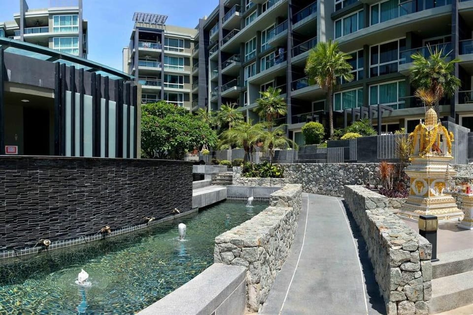 Best in the center of Pattaya 5* Lux 114 sq. m. Apartment in Pattaya City