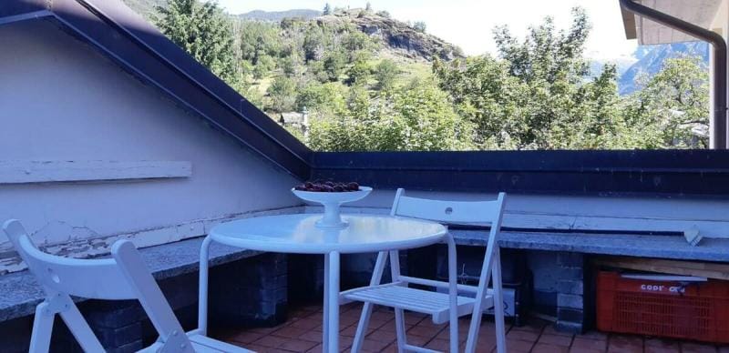 Affacciato  sulla vallata degli Challand Vacation rental in Aosta Valley, Italy