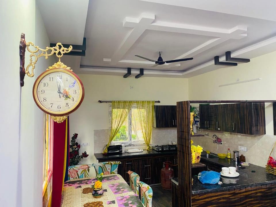 THE SKY HEIGHTS Vacation rental in Uttarakhand
