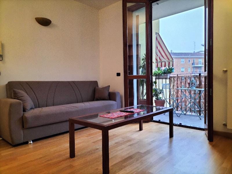 CASA ATENE - APARTMENT _ MILANO Apartment in Milan