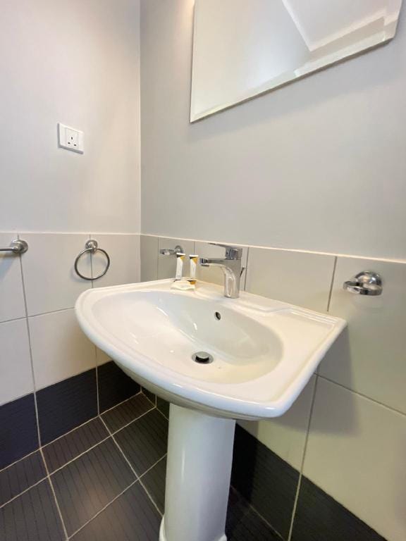 B3 - 33 ALSHROUQ - 1BED ROOM Apartment in Makkah Province