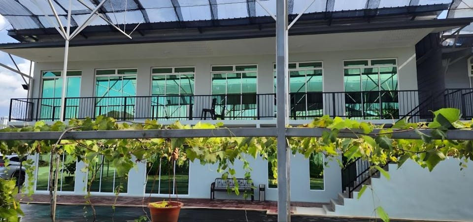 Grapevine garden Hotel in Kota Kinabalu