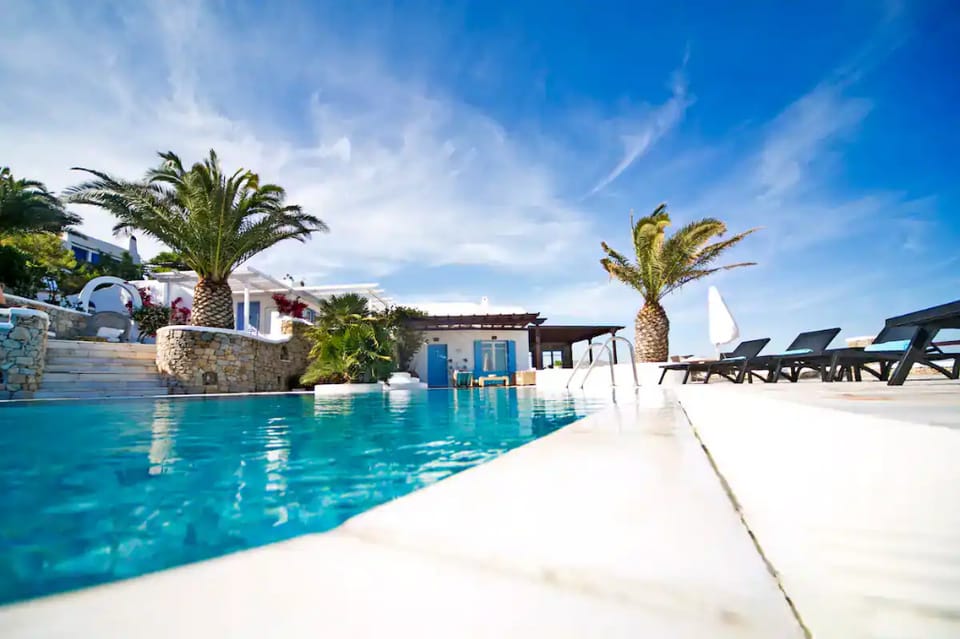 Jasper Psarou Villa Villa in Mykonos, Mikonos 846 00, Greece