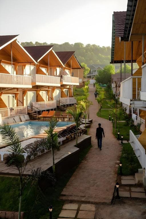 Dallas Beach Resort Hotel in Goa, India
