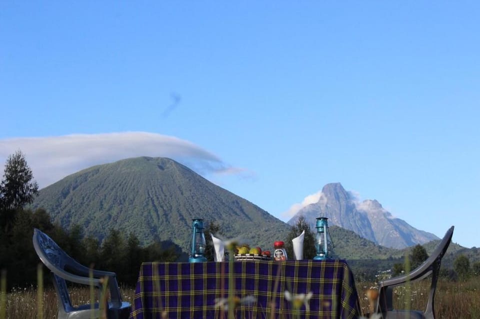 Under Volcanoes View Guest house Vacation rental in Africa