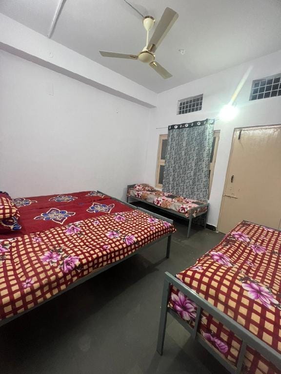 Venkateshwara Executive PG 4 Women and Girls  Apartment in Hyderabad