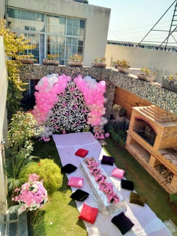 Luxurious Furnished Guest Houses in Islamabad Apartment in Islamabad