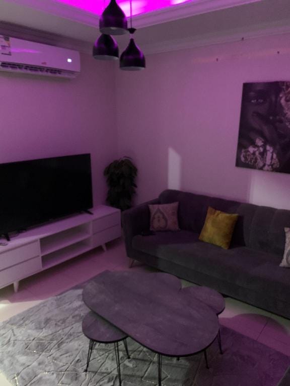 G شقة متميزه غرفة وصاله بأثاث انيق  Apartment in Jeddah