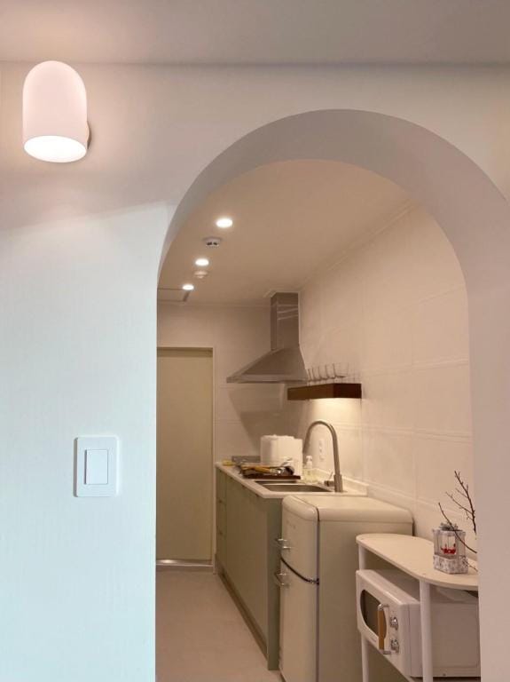 Seowoljae: 3 minutes from Gyeongbokgung Station, a private emotional space with mountains and hanok. Vacation rental in Seoul