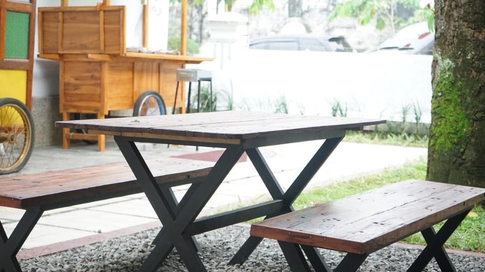 Mruyung Guest House Vacation rental in Indonesia