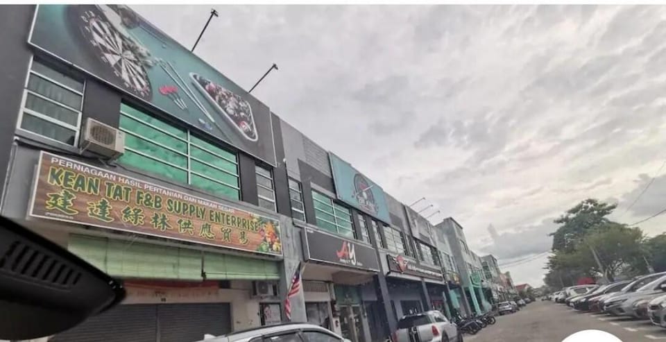 Botani Taman Cyber ipoh(2-24 pax /tv box/mahjong) Vacation rental in Ipoh