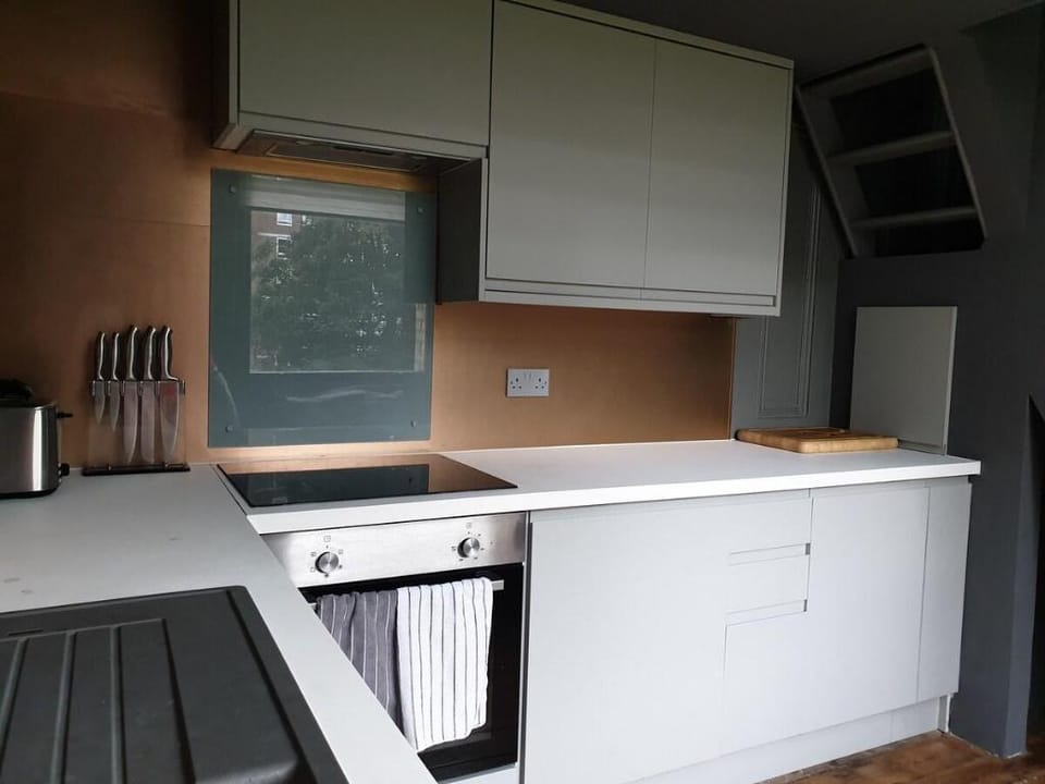 Stunning Loft in central Hove - Free Parking  Apartment in Hove