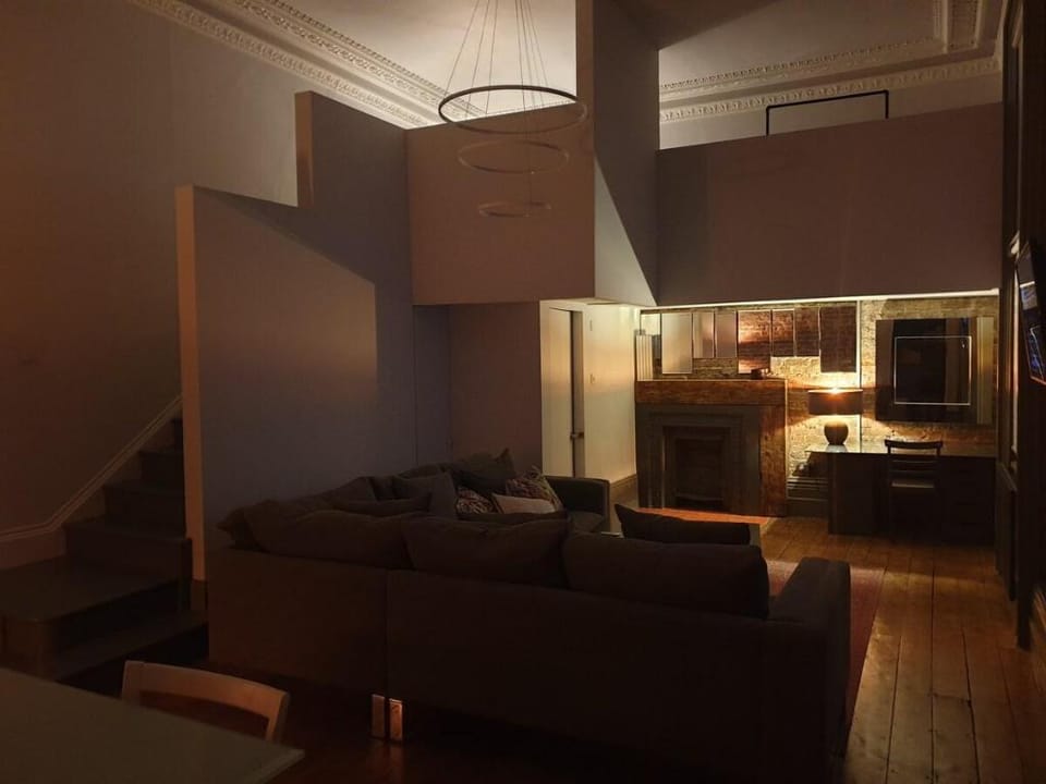 Stunning Loft in central Hove - Free Parking  Apartment in Hove