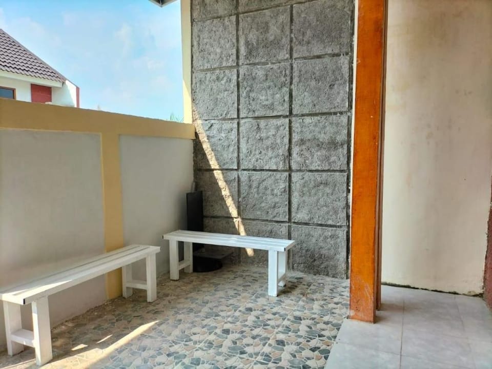 Homestay Griya Jabon Vacation rental in East Java