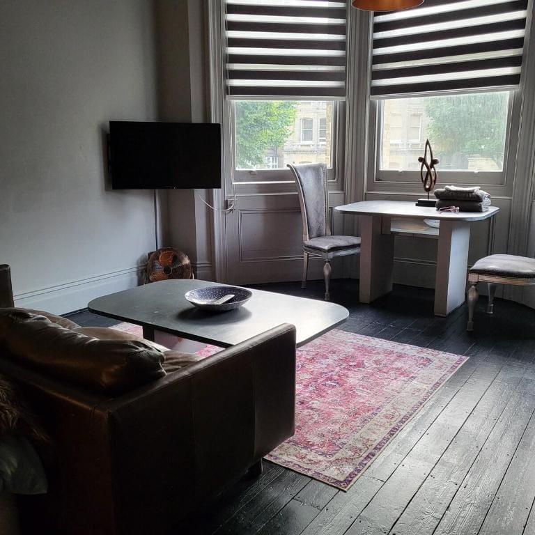 Elegant Studio in Central Hove - No Hidden Fees Apartment in Hove