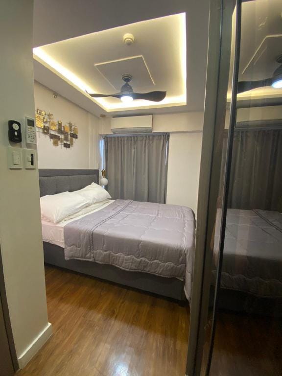 Stylish 2BR in Taguig I Fast WiFi Apartment in Taguig