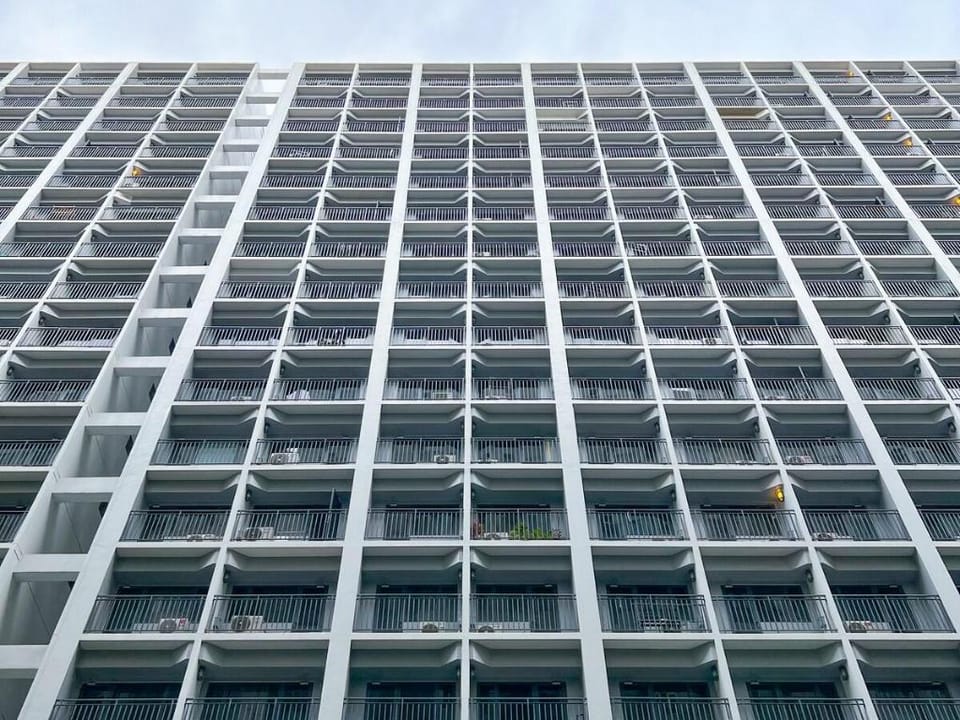 Pasay Paradise 1BR - Brand New * Near Mall of Asia Vacation rental in Pasay