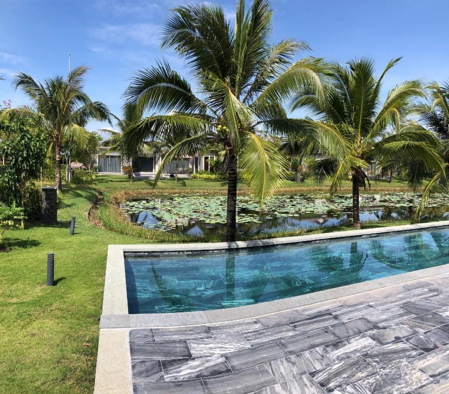 Villa 010  Villa in Ba Ria - Vung Tau