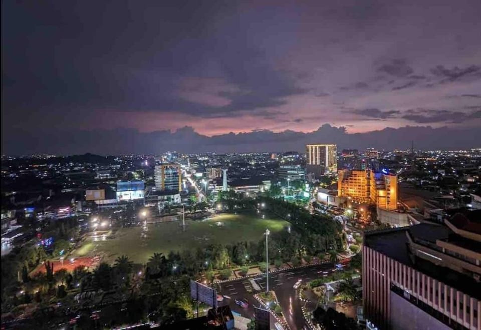 A#1 NEW private studio w/balcony in city center Apartment in Indonesia