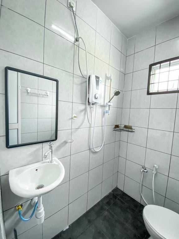 D'balora Homestay (E)  Vacation rental in Johor