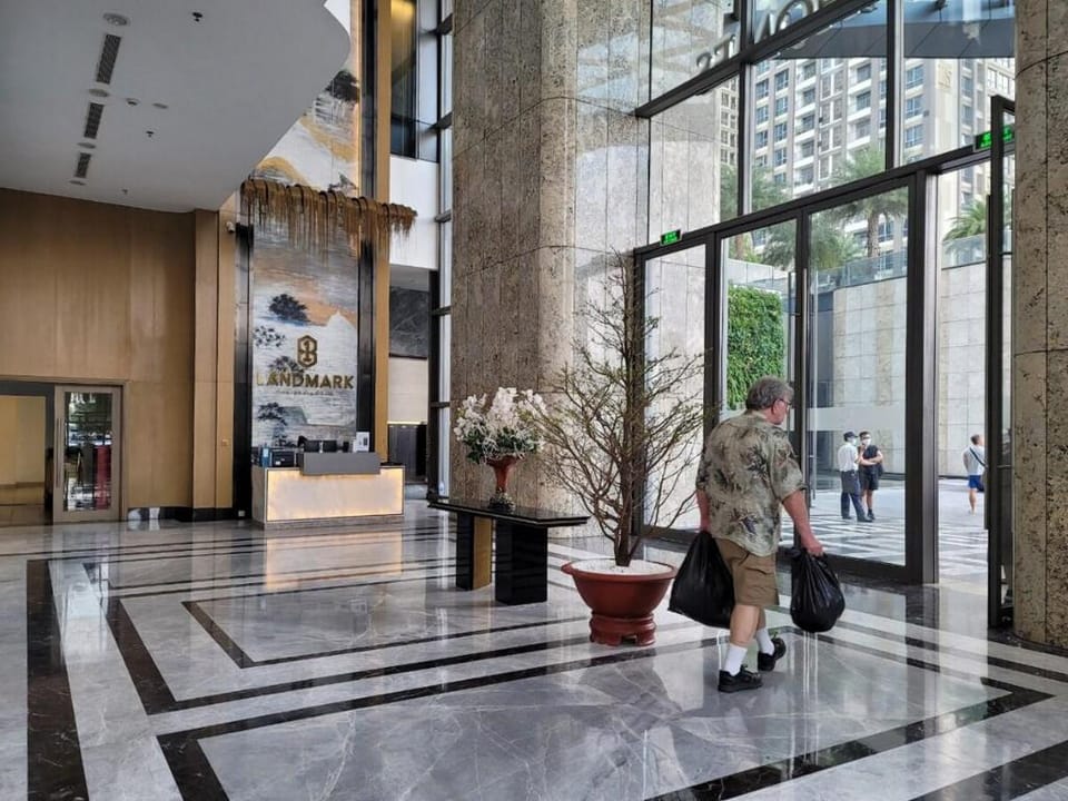 LANDMARK 81 4BR❤️OPEN VIEW❤️FREE AIRPORT PICKUP❤️ Apartment in Ho Chi Minh City