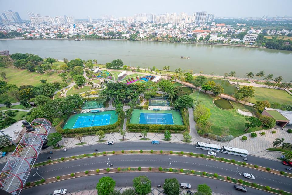FREE AIRPORT PICKUP❤️4 BEDROOM LUXURY RIVER VIEW❤️ Apartment in Ho Chi Minh City