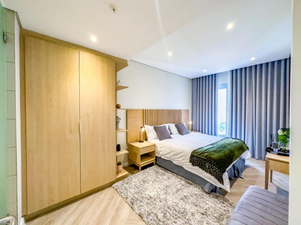 Modern Self Catering Apartments In Sandton CBD Apartment in Sandton