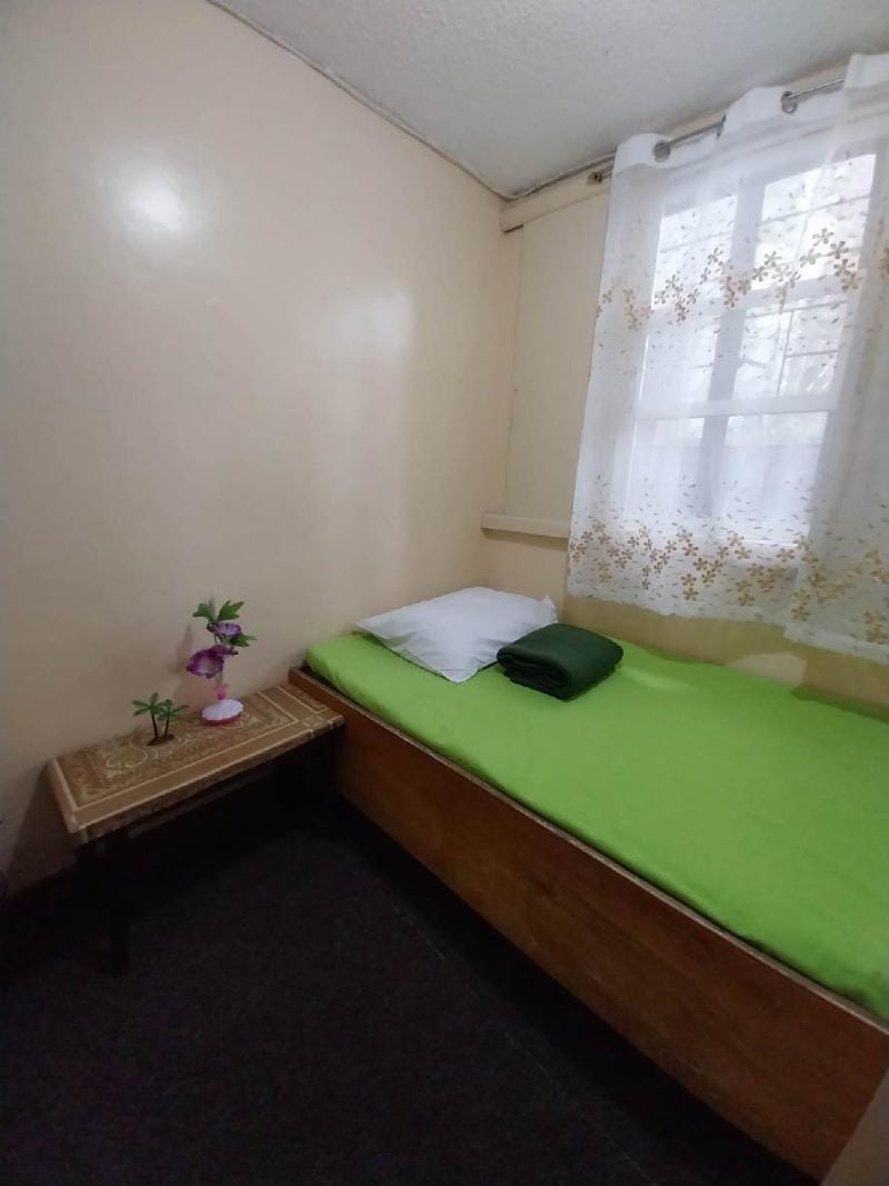 FOUR BEDROOM ACESSIBLE BREEZY STAY Apartment in Baguio