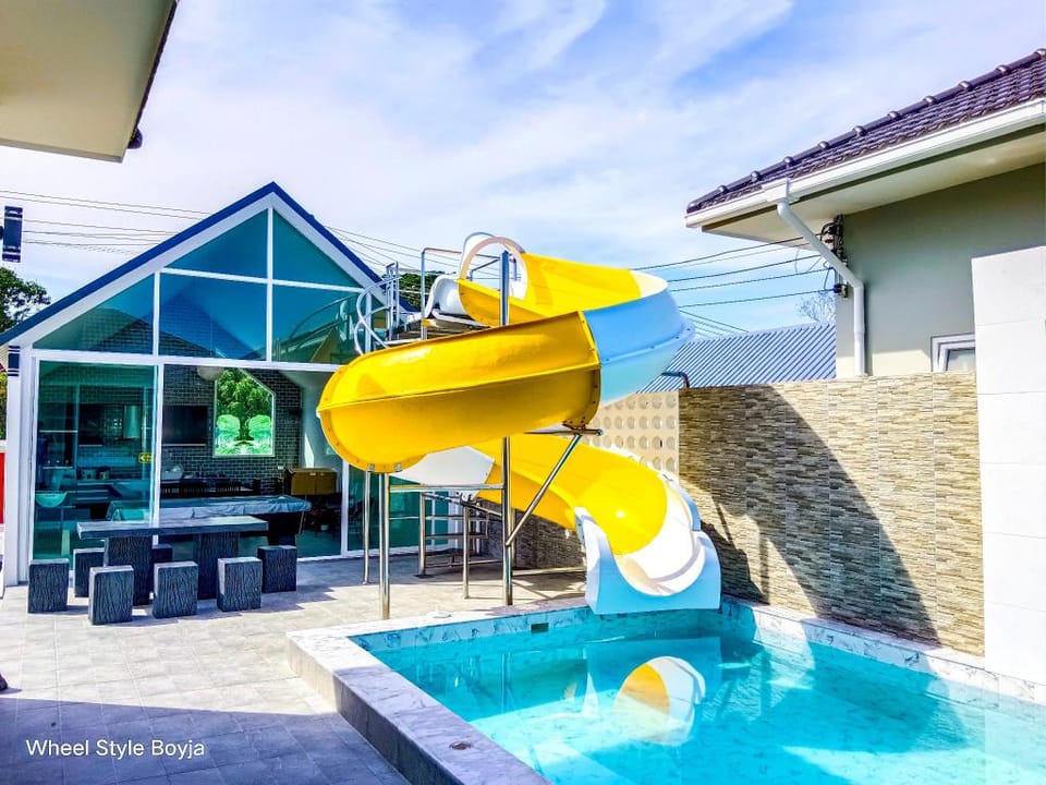 Love Here Poolvilla HuaHin Villa in Hua Hin District