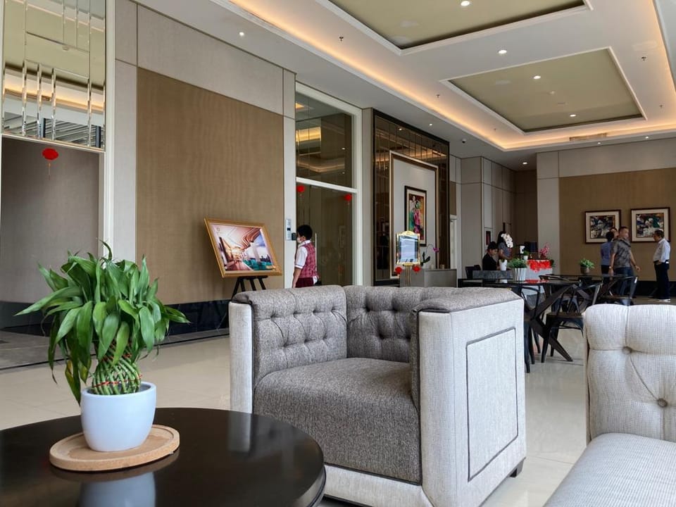 TooinnSuite 09 TransPark Bintaro Apartment in Jakarta