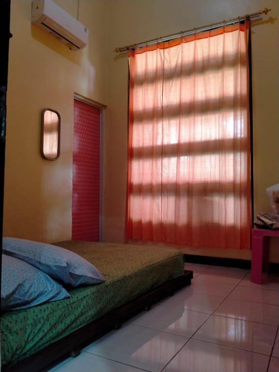 GUEST HOUSE TEGAL SYARIAH PULANG KAMPUNG Vacation rental in Indonesia
