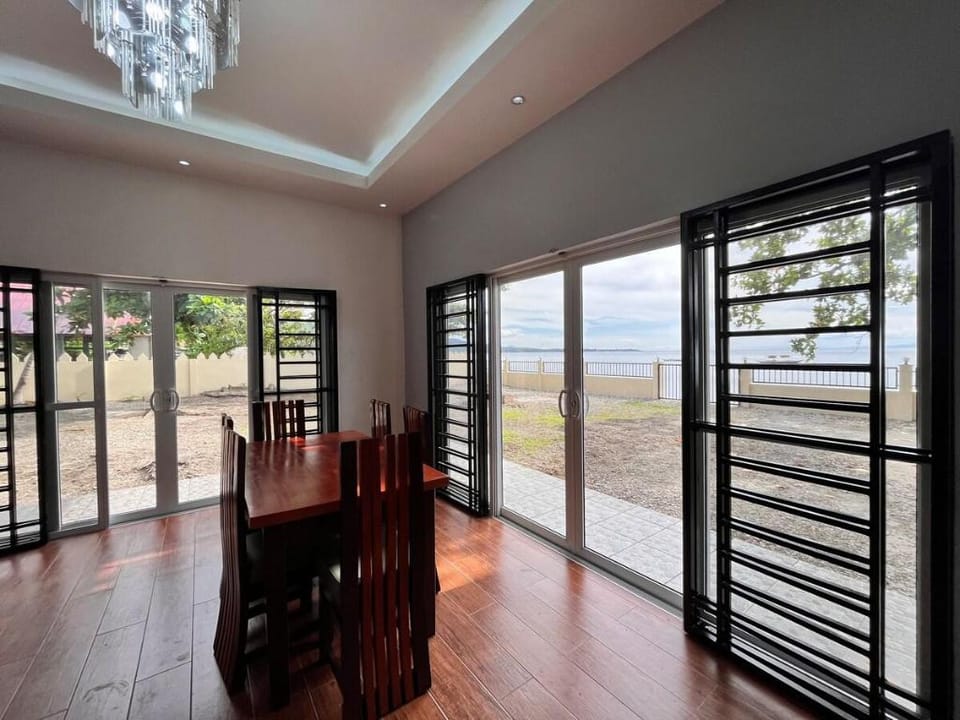 SEArenity Beach House Vacation rental in Central Visayas