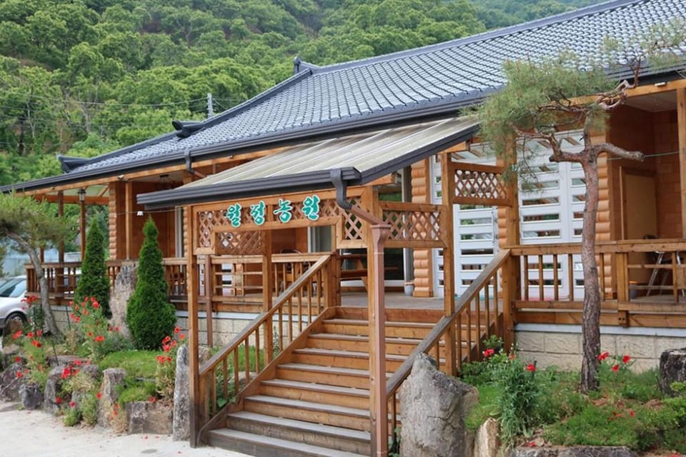 Gongju Woljeong Hwangto Pension Hotel in South Korea