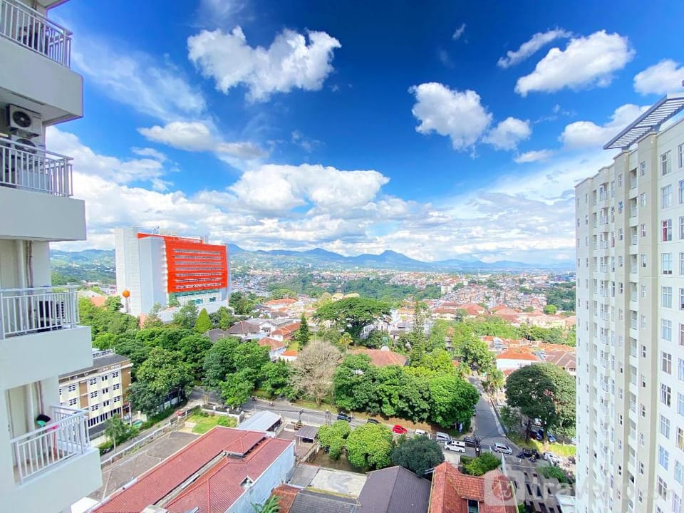 Modest 2BR Apt Parahyangan Residence By Travelio Apartment in Parongpong