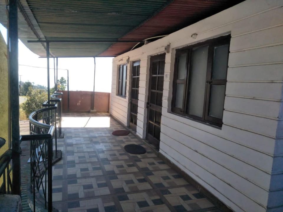 HOTEL KANISHKA INN Apartment in Uttarakhand