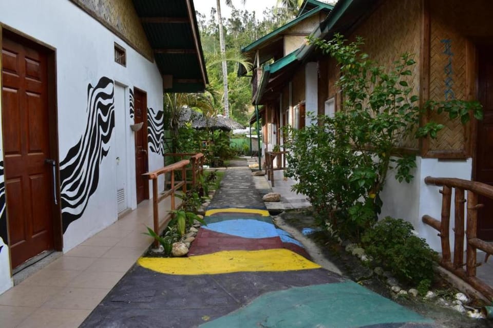 Ocean Mist Tourist Inn Hotel in San Vicente
