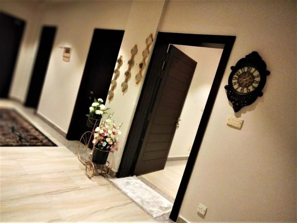 Luxurious 1 Bed Condo For Rental on Daily Basis Apartment in Islamabad