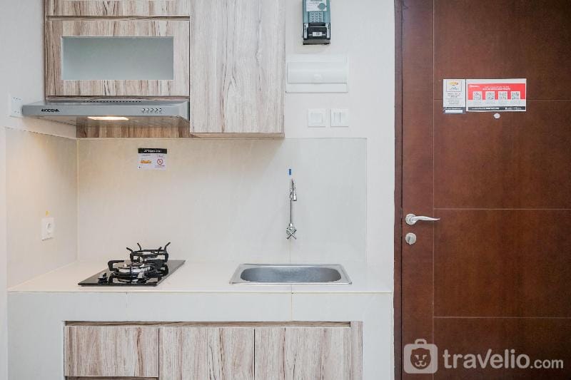 Comfy 2BR at Springwood Residence Apt By Travelio Apartment in West Java