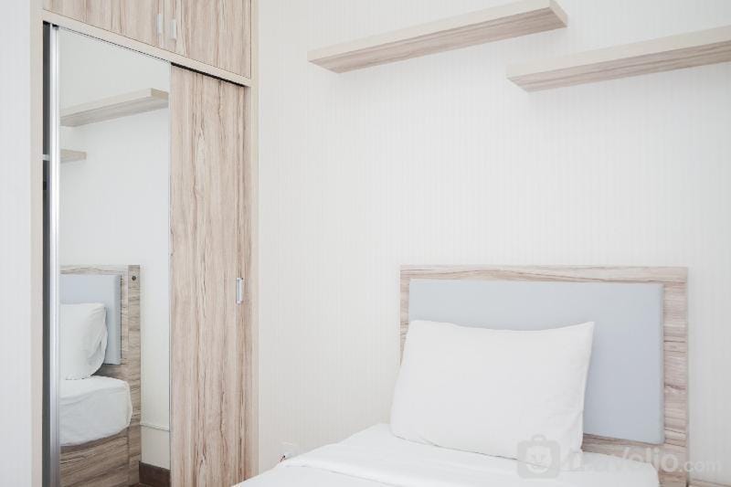 Comfy 2BR at Springwood Residence Apt By Travelio Apartment in West Java