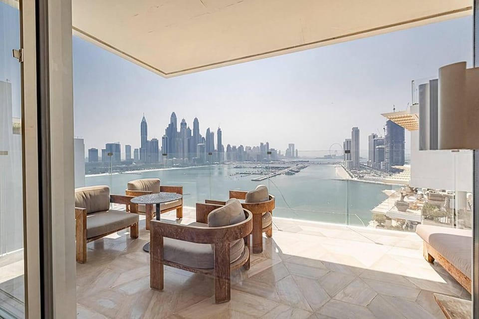 Five Palm 2br High Floor With Full Marina View Apartment in Dubai