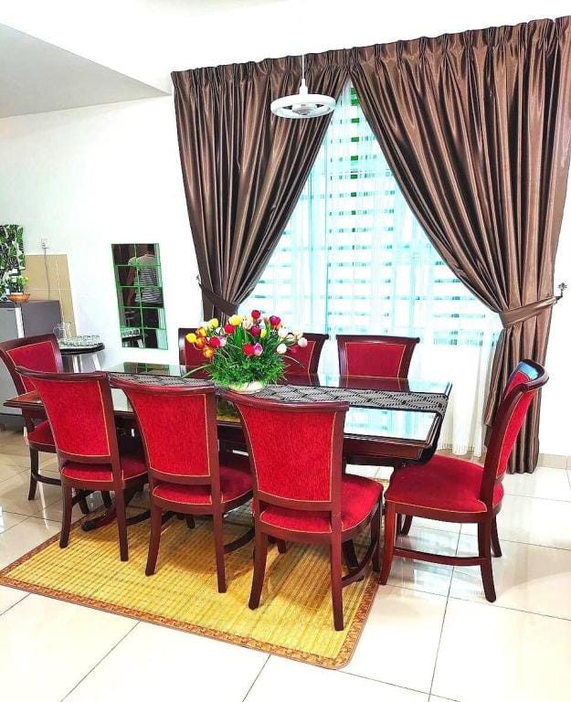 Desaru 16Pax Family with Private Pool & Jacuzzi Vacation rental in Johor