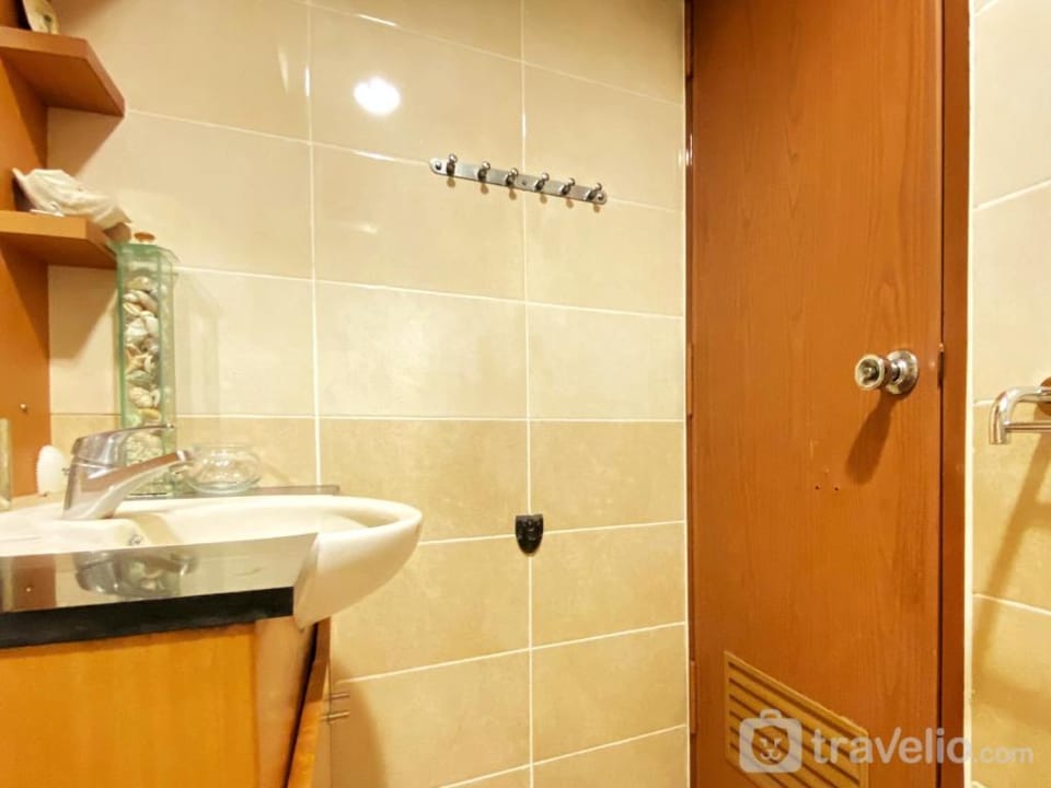 Luxury 3BR Grand Setiabudi Apartment By Travelio Apartment in Parongpong