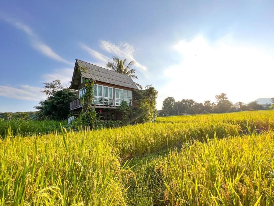 Tung Bed and Breakfast (Tung Homestay) Hotel in Laos