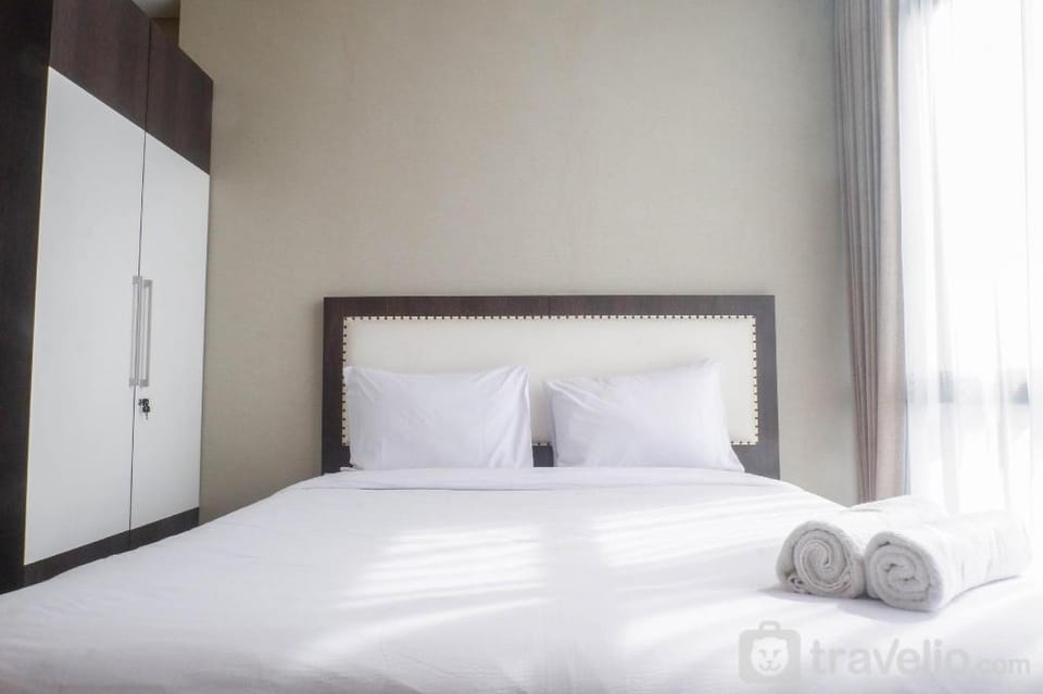 Vibrant 2BR Aryaduta Surabaya NextMall By Travelio Apartment in Surabaya