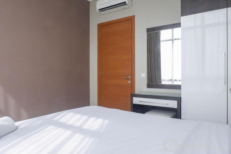 Vibrant 2BR Aryaduta Surabaya NextMall By Travelio Apartment in Surabaya