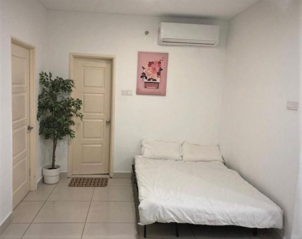 Mansion One Georgetown 2BR 7 Pax Apartment in George Town