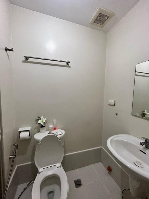 Sweden's Tiny Home Apartment in Quezon City